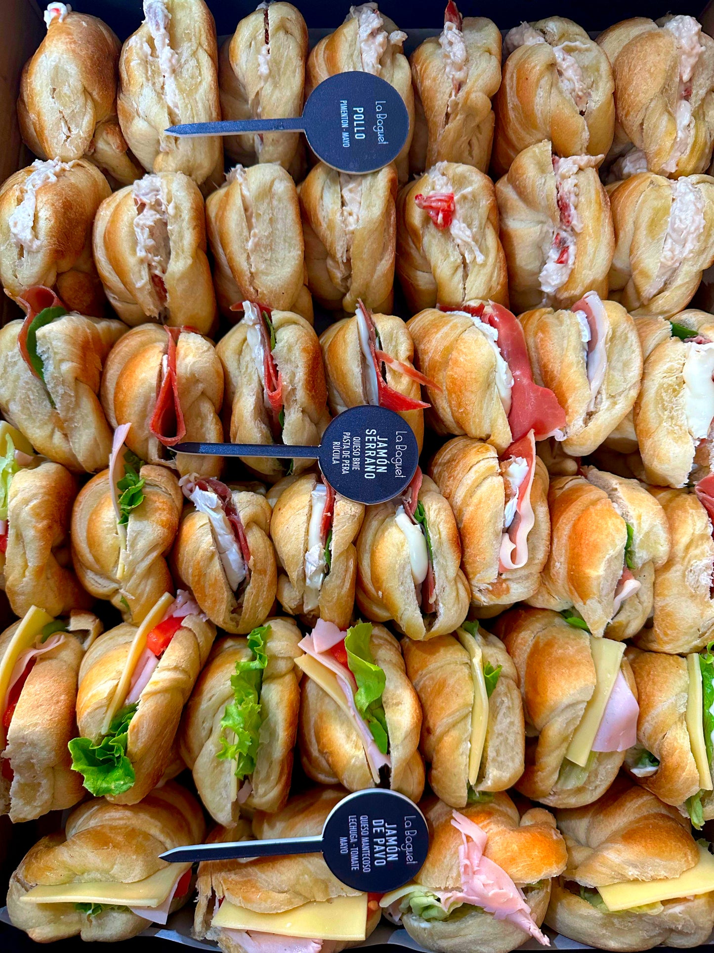 CROISSANT BOX FAMILIAR - 50un 3 sabores