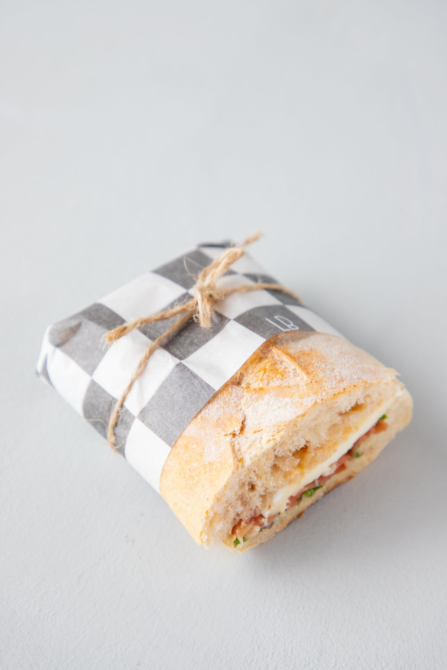 BAGUETTE BOX BASIC: 8 CUTS, 1 Flavor