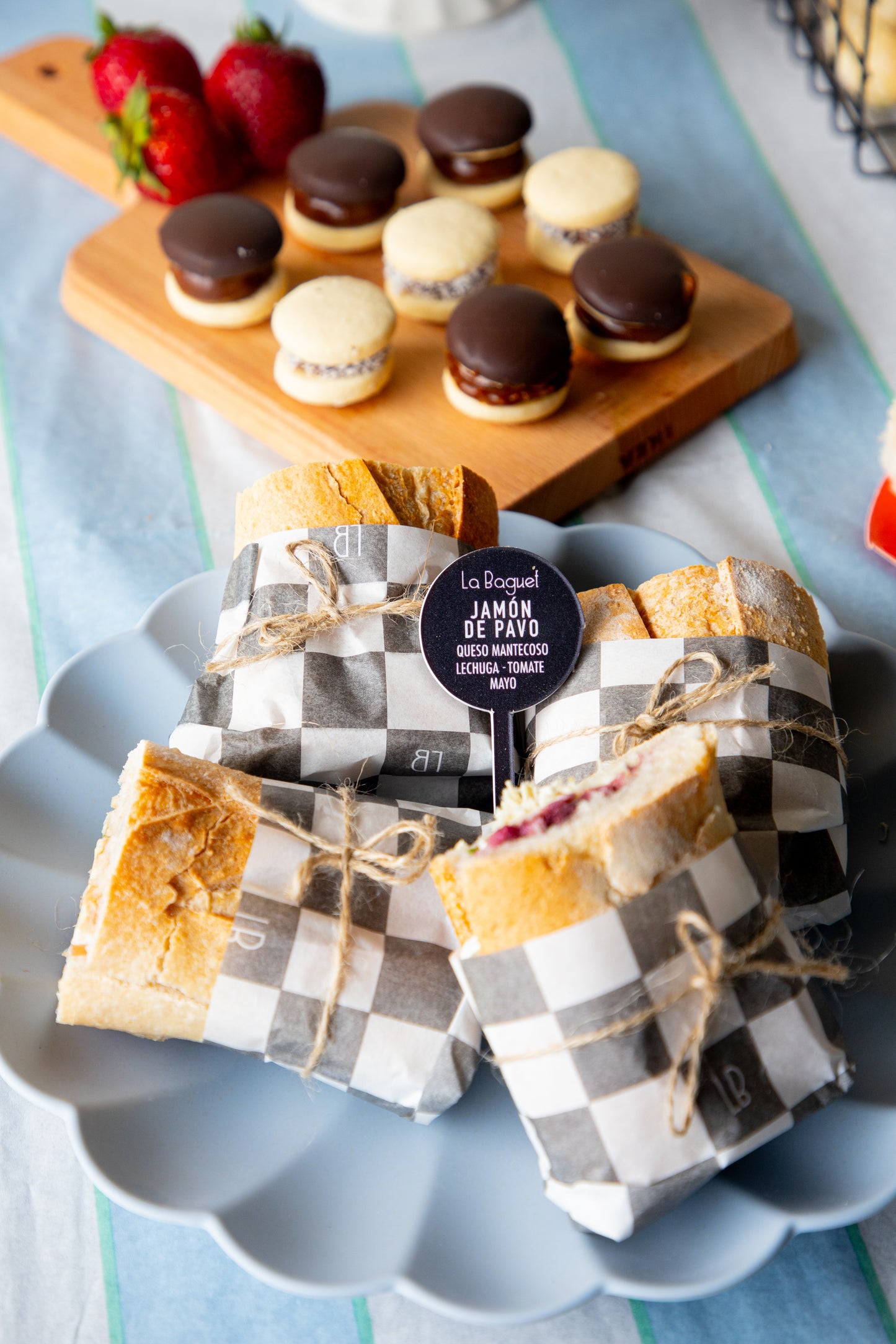 BAGUETTE BOX S - 16 CORTES 2 Sabores